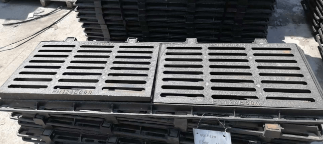 潮阳球墨铸铁连体双篦展示